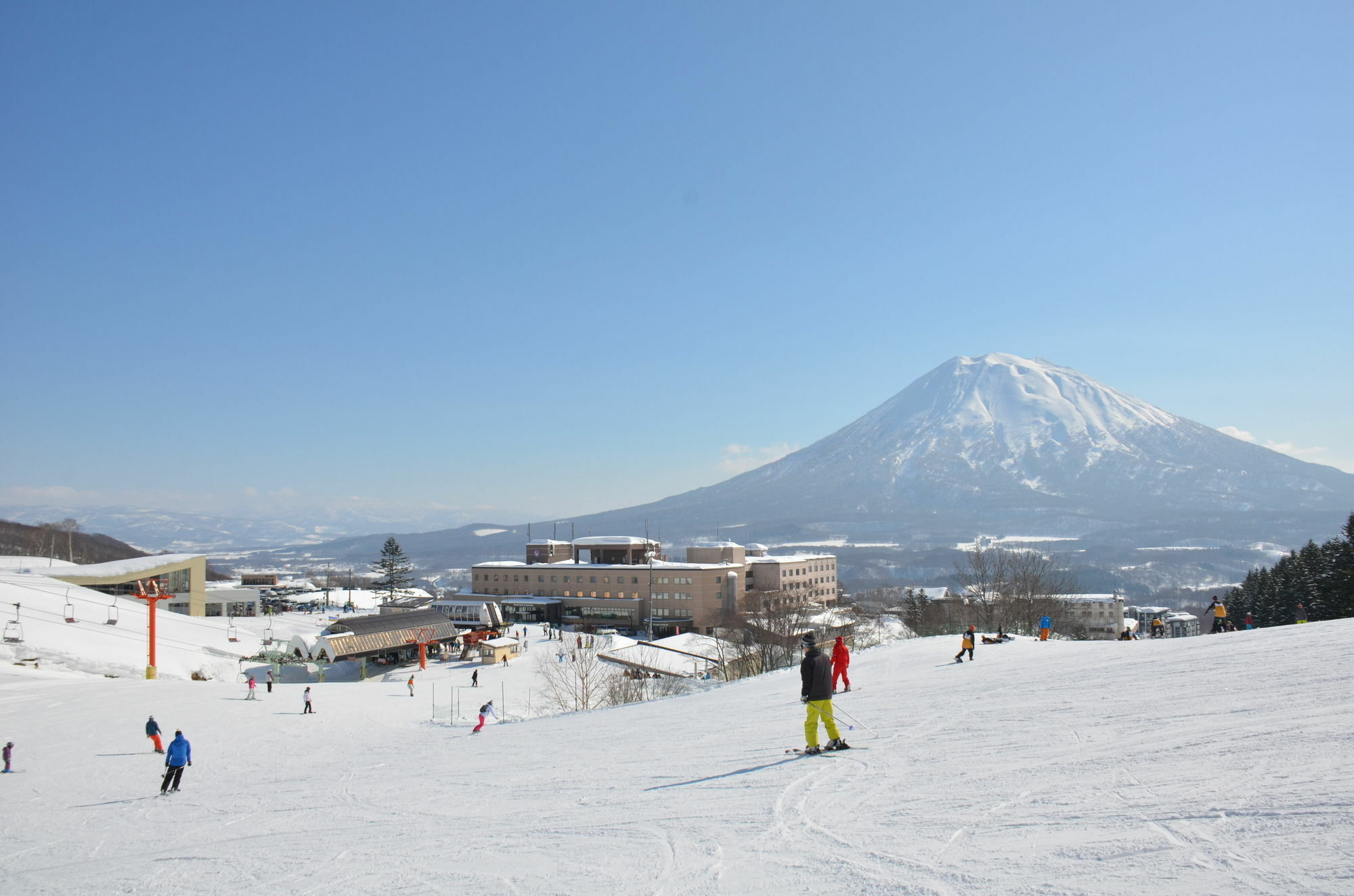 Hotel Niseko Alpen Kutchan Eksteriør billede